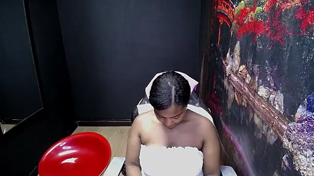 Candykss online show from April 2026 02:27:02 AM