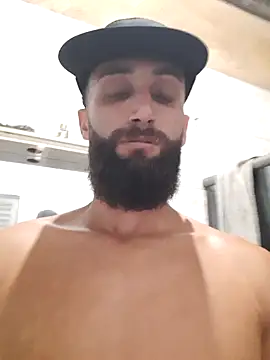 kaetanor online show from April 2026 12:28:01 AM