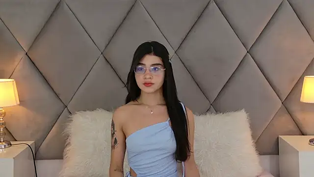 OliviaDiaz online show from May 2026 08:03:02 PM