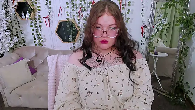 Emily Muse online show from March 2026 01:18:01 PM