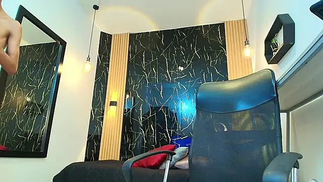 Snapshot of ValeriHot_1 chatting on May 2026 03:12:01 AM ValeriHot 1 online show from May 2026 03:12:01 AM