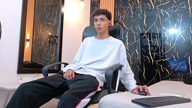 ValeriHot 1 online show from July 2026 02:36:02 AM