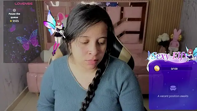 Snapshot of sara_tellez_s chatting on June 2026 03:07:01 AM sara tellez s online show from June 2026 03:07:01 AM