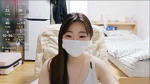 Berry Chuu online show from May 2026 09:23:01 PM