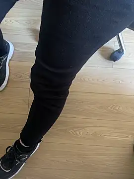 yanbenmle online show from March 2026 09:47:02 AM