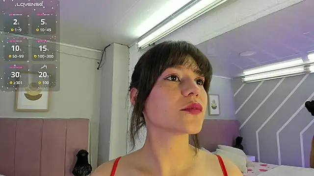 Snapshot of NatyBliss_gh chatting on May 2026 05:27:01 AM NatyBliss gh online show from May 2026 05:27:01 AM