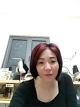 Snapshot of Miinn99 chatting on March 2026 05:10:02 PM Miinn99 online show from March 2026 05:10:02 PM