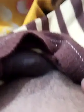 Snapshot of peaky999 chatting on March 2026 05:50:02 PM peaky999 online show from March 2026 05:50:02 PM