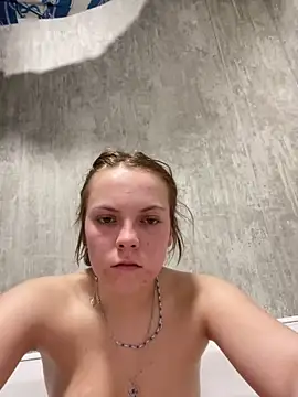 Englishgirly26 online show from March 2026 06:44:02 PM