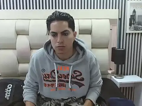 Alex Wolft online show from April 2026 11:34:01 AM