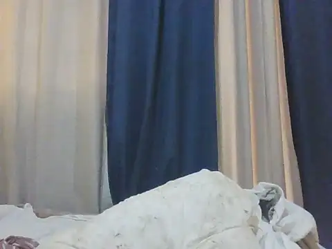 niki301 online show from April 2026 06:10:01 PM