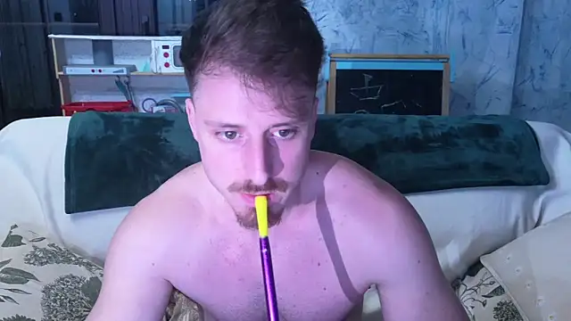 zeusoctavian1 online show from April 2026 01:55:02 AM