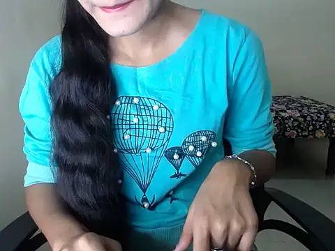 shreya sharma01 online show from April 2026 05:13:01 AM