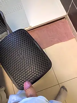 Louloulebon online show from April 2026 01:00:02 PM