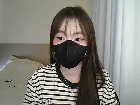 HeooPeppa online show from March 2026 06:18:01 AM