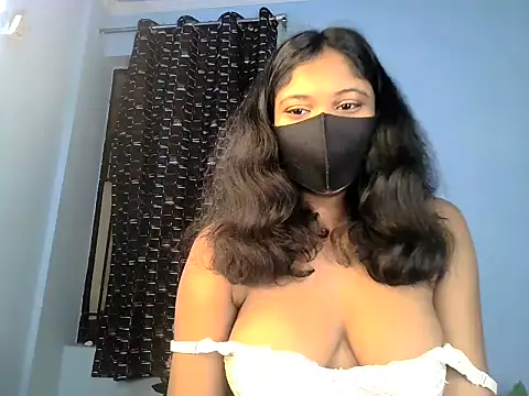 KASHISH SINGH  online show from May 2026 08:49:02 PM