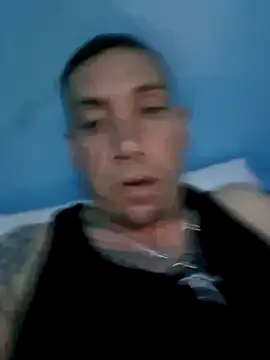 Brandon23xxxgb online show from April 2026 03:32:02 AM