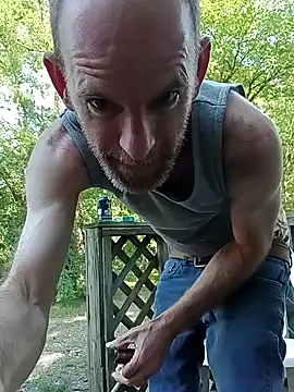 Snapshot of Fastrunner10 chatting on May 2026 10:15:02 PM Fastrunner10 online show from May 2026 10:15:02 PM