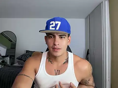 Maurice2309 online show from July 2026 10:36:01 PM