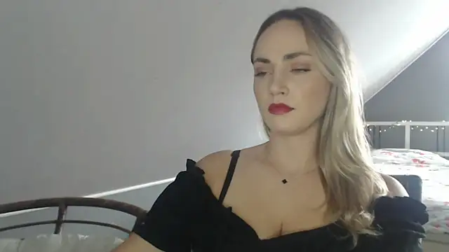 Snapshot of ScarlettSensitive chatting on June 2026 03:14:02 PM ScarlettSensitive online show from June 2026 03:14:02 PM