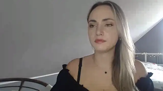 Snapshot of ScarlettSensitive chatting on July 2026 07:23:02 AM ScarlettSensitive online show from July 2026 07:23:02 AM