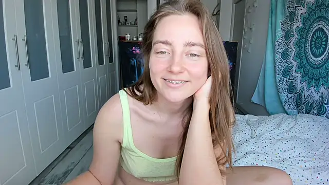 LiaSasha online show from May 2026 01:19:01 PM