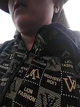 Min-in online show from April 2026 12:53:01 AM