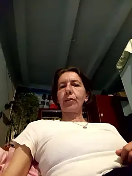 Tania9876 online show from May 2026 08:04:04 PM