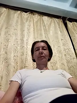 Tania9876 online show from May 2026 06:38:01 PM