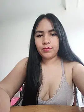 Karla  Morrison online show from April 2026 02:33:02 PM