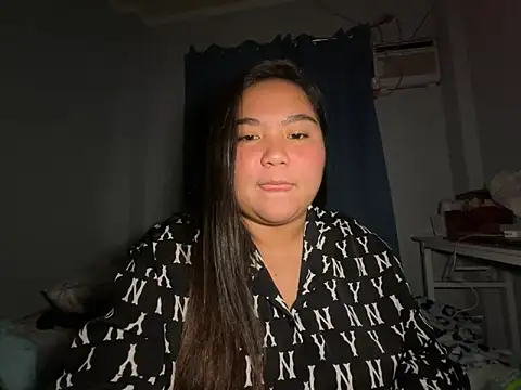 chubby hotladyjes online show from May 2026 02:00:01 PM