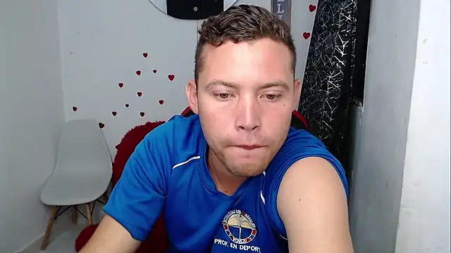 sven fox723 online show from April 2026 12:17:01 PM