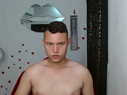 Snapshot of sven_fox723 chatting on May 2026 12:35:02 PM sven fox723 online show from May 2026 12:35:02 PM
