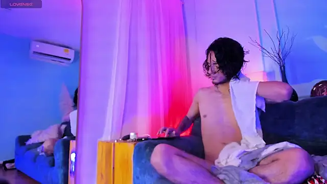Skinny Mac online show from July 2026 01:48:01 PM