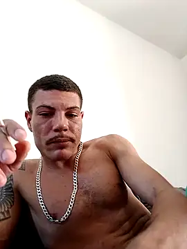 Snapshot of roludo00177 chatting on March 2026 06:46:02 PM roludo00177 online show from March 2026 06:46:02 PM