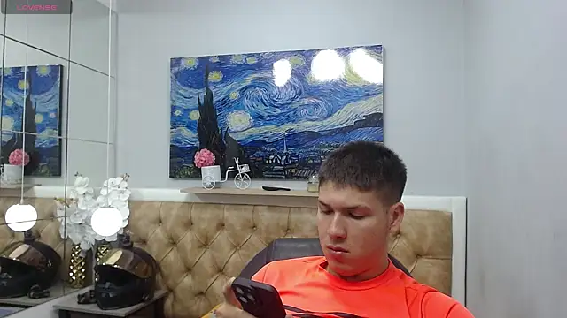 Snapshot of AlessandroFranco chatting on May 2026 01:30:02 PM AlessandroFranco online show from May 2026 01:30:02 PM