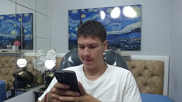 Snapshot of AlessandroFranco chatting on June 2026 01:24:02 PM AlessandroFranco online show from June 2026 01:24:02 PM