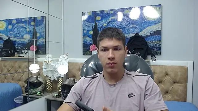 Snapshot of AlessandroFranco chatting on June 2026 01:39:02 PM AlessandroFranco online show from June 2026 01:39:02 PM