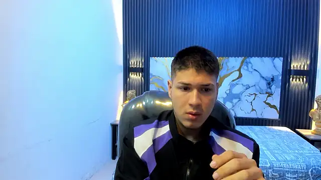 AlessandroFranco online show from June 2026 01:26:02 PM