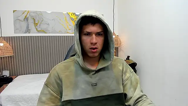 AlessandroFranco online show from July 2026 12:36:02 PM