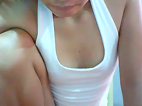 Andrea Bloom19 online show from July 2026 01:08:02 AM