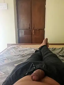 Desii rockstarr online show from April 2026 02:20:02 AM