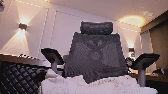 megan vg online show from April 2026 06:19:01 AM