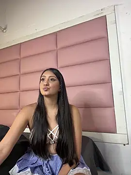 AmaranttayLunay online show from June 2026 08:15:02 PM