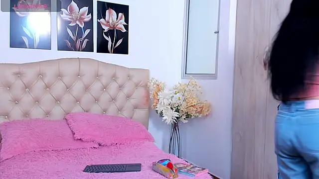 Tamar4 f00x online show from June 2026 08:22:02 PM