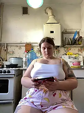 Nenssy555 online show from March 2026 11:16:02 AM