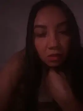 GoldenIsabella online show from April 2026 06:11:02 AM