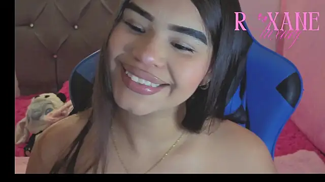 Snapshot of Roxan_Luxe chatting on March 2026 12:06:01 AM Roxan Luxe online show from March 2026 12:06:01 AM