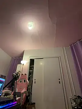 Snapshot of KawaiiKiki_247 chatting on July 2026 01:25:02 AM KawaiiKiki 247 online show from July 2026 01:25:02 AM