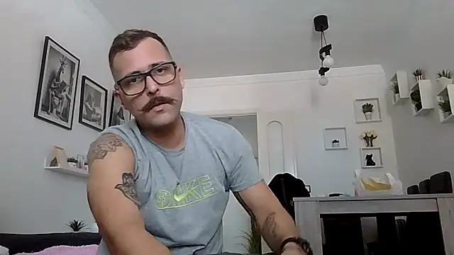yanick931 online show from May 2026 02:13:02 PM
